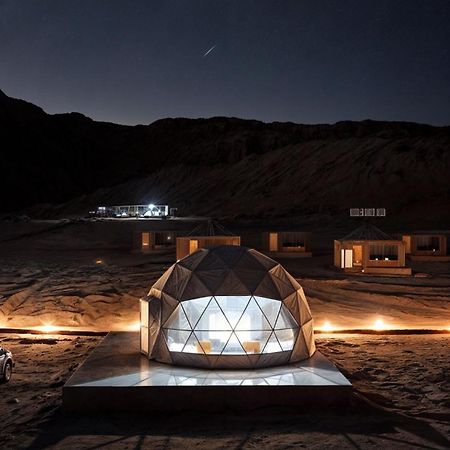 Wadi Rum Sunset Camp ภายนอก รูปภาพ