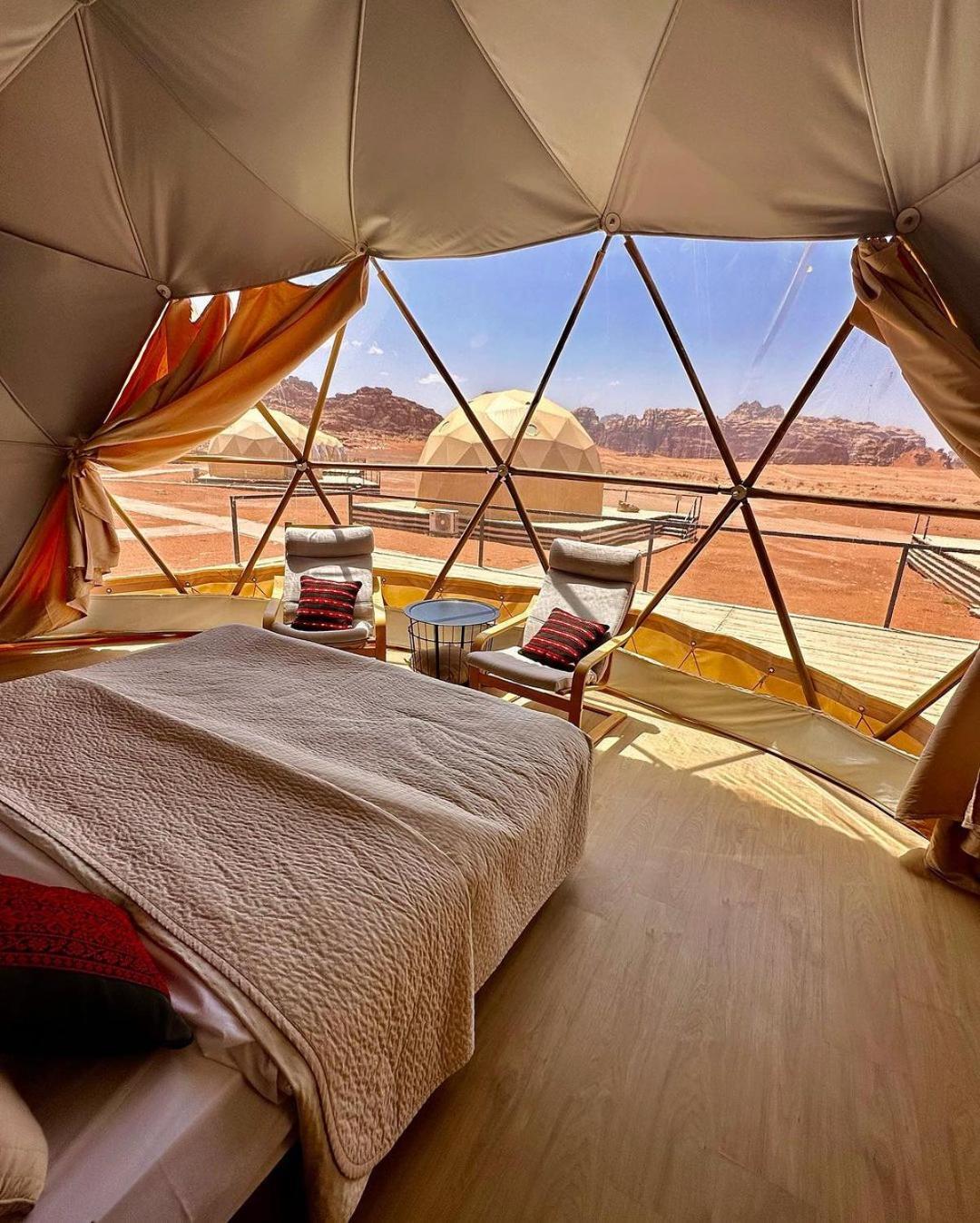 Wadi Rum Sunset Camp ภายนอก รูปภาพ