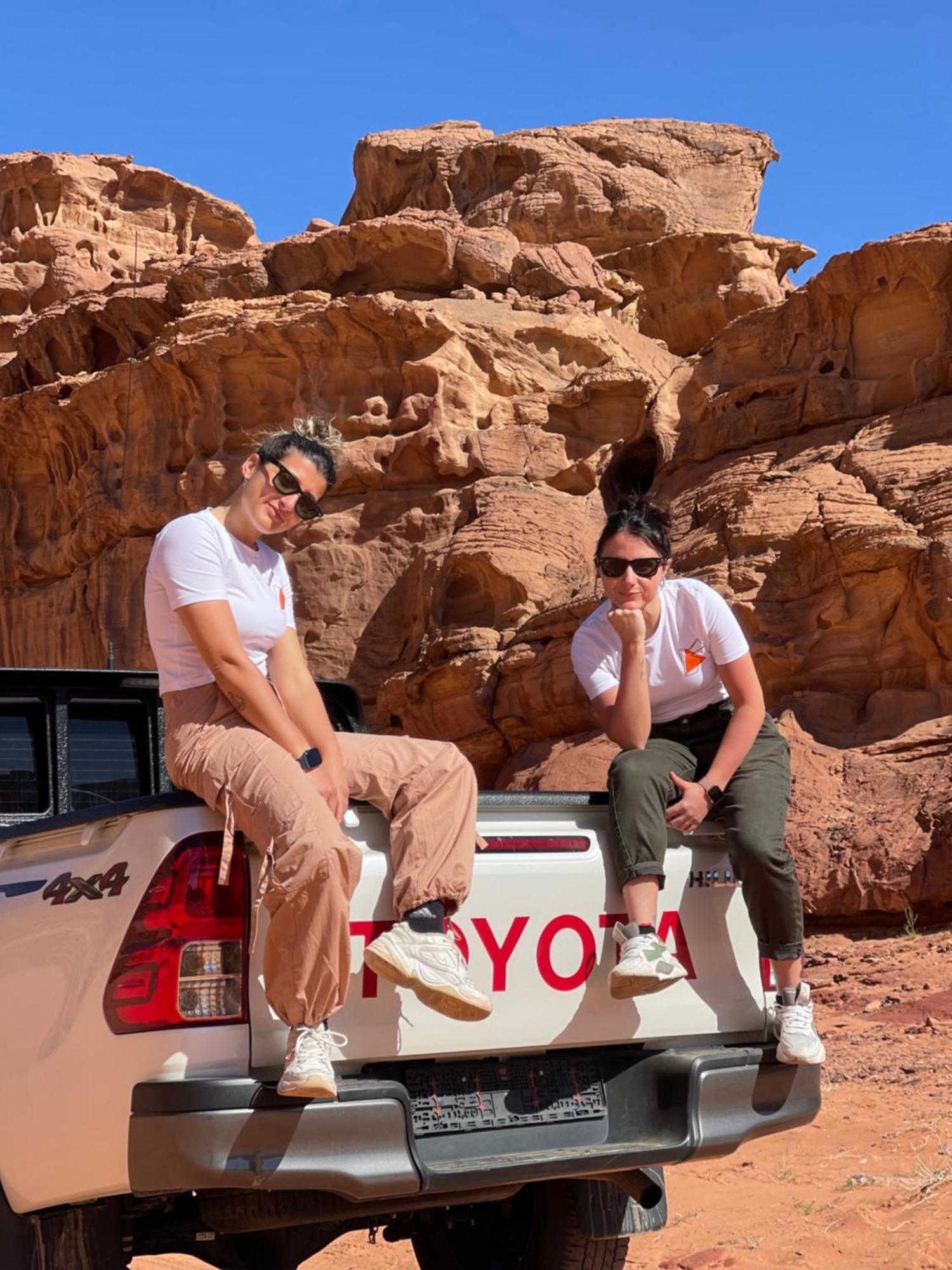 Wadi Rum Sunset Camp ภายนอก รูปภาพ